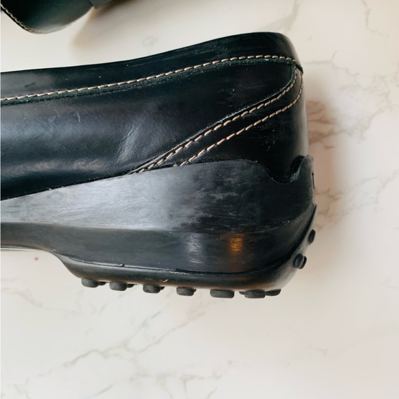 Tod’s Womens Black Leather Rubber Sole Loafers | Size 9.5 - Picture 10 of 11